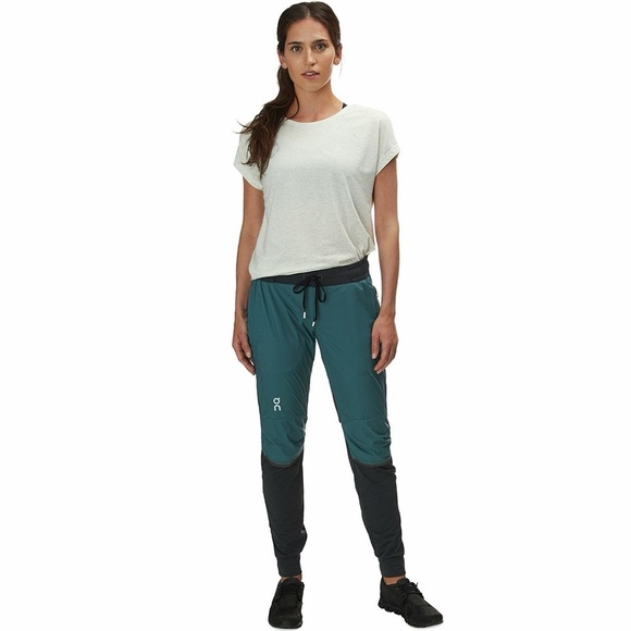On Running Women’s Running Pant in Black/Blue - Picture 1 of 7